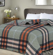 Cuvertura de pat cu model PLAIDORY HEXAGON, verde Dimensiune: 170 x 220 cm