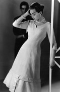 Fotografie Hour Glass Dress, Hulton Archive