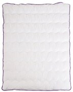 Patura pentru tot anul matlasata BELLA LAVENDER 140x200 cm, alba