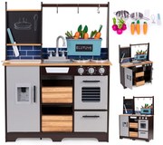 Bucătărie din lemn pentru copii cu grădină de legume și accesorii