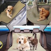 Pătură de protecție pentru câini și pisici în mașină