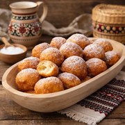 Covata din lemn ,   model traditional pentru bucatarie si servire