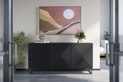 Comoda Asha 167 cm cu sertare și picioare metalice – negru mat