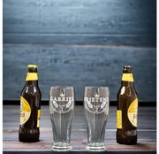 2 pahare bere personalizate, 300 ml, "prieteni"