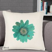 Perna Decorativa Floare Gerbera Teal Acuarela, 40x40 cm, Crem Reliefat, Husa Detasabila, Perna Inclusa, BEKZ®