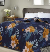Cuvertura de pat cu model FLOWERISH HEXAGON, albastru inchis Dimensiune: 170 x 220 cm