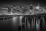 Fotografie Manhattan Skyline at Sunset | Monochrome, Melanie Viola