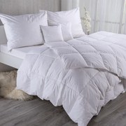 decoDoma Set matlasat cu pilotă 140 x 200 cm şi pernă 70 x 90 cm cu umplutură de pene