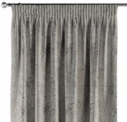 Perdea cu bandă de pliuri