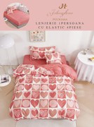 Set Lenjerie De Pat 1 Persoana, 4 piese, cu ELASTIC - Patratele Cu Inimioare Roz