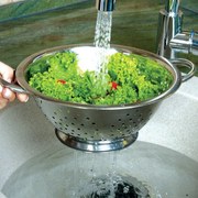 Strecurătoare din inox cu toarte
