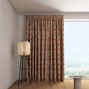 Perdea cu bandă de pliuri