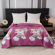 Cuvertura de pat cu model UNICORN mov Dimensiune: 220 x 240 cm