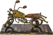 Decoratiune motocicleta din lemn si fier