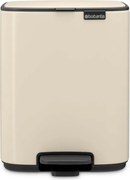 Cos de gunoi Brabantia Bo Pedal 1010077, 7 l, Inchidere lenta, Baza cauciucata, Bej