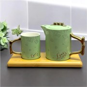 Set Ceainic 500 ml si Cana 230 ml Portelan LOVE WINS, tava bambus 12x28 cm, Verde