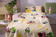 Lenjerie bumbac neted pat 2-8 ani in 3 piese cu Mickey&amp;Minnie pentru saltele 140x70cm - ASC3999