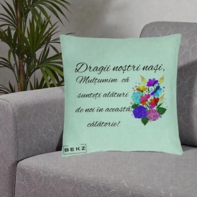 Cadou pentru Nasi - Perna Personalizata Dragii Nostri Nasi Multumim cu Flori Multicolore, 40x40 cm, Verde Menta, Husa Detasabila, Perna Inclusa, BEKZ®