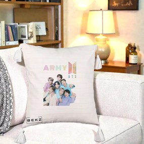 Perna Personalizata K-pop BTS ARMY Fotografie Grup Veseli, 40x40 cm, Bej cu Franjuri, Husa Detasabila, Perna Inclusa, BEKZ®