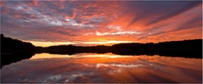Tablou - Apus de soare peste lac (120x50 cm)