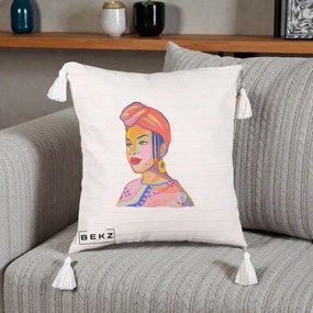 Perna Decorativa Portret Femeie Africana, 40x40 cm, Bej cu Franjuri, Husa Detasabila, Perna Inclusa, BEKZ®