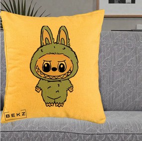 Perna Personalizata Labubu Albastru-Gri Solo, 40x40 cm, Galben, Husa Detasabila, Perna Inclusa, BEKZ®
