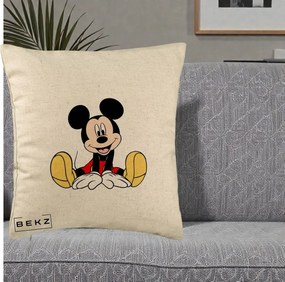 Perna Personalizata Mickey Mouse Relaxat, 40x40 cm, Bej, Husa Detasabila, Perna Inclusa, BEKZ®