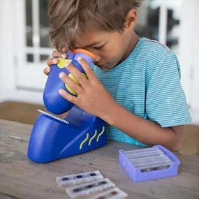GEOSAFARI - MICROSCOPUL VORBITOR - EDUCATIONAL INSIGHTS (EI-8801)