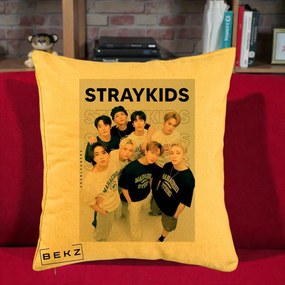 Perna Personalizata K-pop Stray Kids STRAYKIDS Alb-Negru cu Foto Grup, 40x40 cm, Galben, Husa Detasabila, Perna Inclusa, BEKZ®