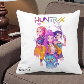 Perna Personalizata K-pop HUNTRX Trio Foto cu Pisica, 40x40 cm, Alba Mata, Husa Detasabila, Perna Inclusa, BEKZ®