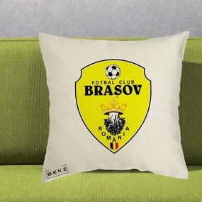 Perna Personalizata FC Brasov Fotbal Romania, 40x40 cm, Ecru, Husa Detasabila, Perna Inclusa, BEKZ®