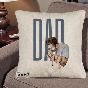 Cadou pentru Tata - Perna Personalizata DAD Tata si Nou-Nascut, 40x40 cm, Bej Canapea, Husa Detasabila, Perna Inclusa, BEKZ®