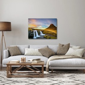 Tablou cu munții și cascade pe Islanda (70x50 cm)
