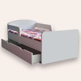 Pat alb cu paravane laterale Personalizabil Mic 2-6 ani 130x60 cm varianta cu sertar si saltea SafeNest CMG51971779264852