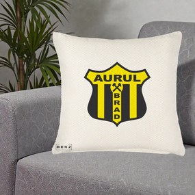 Perna Personalizata Aurul Brad Fotbal, 40x40 cm, Crem Reliefat, Husa Detasabila, Perna Inclusa, BEKZ®