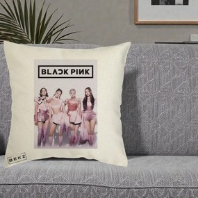 Perna Personalizata K-pop BLACKPINK Poster Roz Tinute Coordonate, 40x40 cm, Ecru, Husa Detasabila, Perna Inclusa, BEKZ®