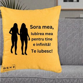 Cadou pentru Sora - Perna Personalizata Sora Mea Te Iubesc Siluete Negre Tinand Maini, 40x40 cm, Galben, Husa Detasabila, Perna Inclusa, BEKZ®