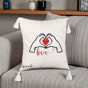 Perna Decorativa Love Maini Inima cu Inscriptie Love Rosu, 40x40 cm, Bej cu Franjuri, Husa Detasabila, Perna Inclusa, BEKZ®