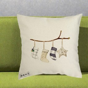 Perna Decorativa Ciorapi de Craciun pe Ramura, 40x40 cm, Ecru, Husa Detasabila, Perna Inclusa, BEKZ®