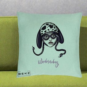 Perna Personalizata Wednesday Addams cu Caine Dalmatian, 40x40 cm, Verde Menta, Husa Detasabila, Perna Inclusa, BEKZ®