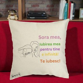 Cadou pentru Sora - Perna Personalizata Sora Mea Te Iubesc Line Art Fete Colorate Brate Ridicate, 40x40 cm, Ecru, Husa Detasabila, Perna Inclusa, BEKZ®