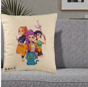 Perna Personalizata K-pop HUNTRX Trio cu Pisica si Cristale, 40x40 cm, Bej, Husa Detasabila, Perna Inclusa, BEKZ®