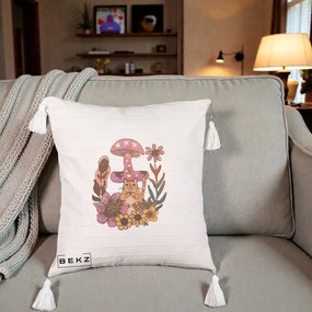 Perna Decorativa Ciuperca Pisica Boho, 40x40 cm, Bej cu Franjuri, Husa Detasabila, Perna Inclusa, BEKZ®