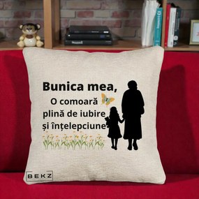 Cadou pentru Bunica - Perna Personalizata Bunica Mea Comoara Iubire Intelepciune Varianta Extinsa, 40x40 cm, Bej Canapea, Husa Detasabila, Perna Inclusa, BEKZ®