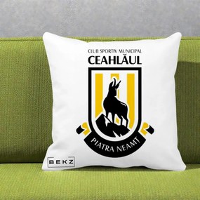 Perna Personalizata CSM Ceahlaul Piatra Neamt Fotbal, 40x40 cm, Alba Mata, Husa Detasabila, Perna Inclusa, BEKZ®