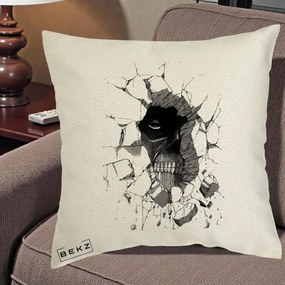 Perna Personalizata Attack on Titan Titan Crapand Zidul, 40x40 cm, Ecru, Husa Detasabila, Perna Inclusa, BEKZ®