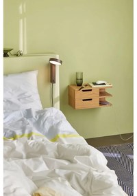 Noptieră în culoare naturală suspendată/cu rafturi cu aspect de lemn de stejar Öppen – Hübsch