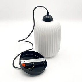 Lustră pe cablu HARMA 1xE27/15W/230V d. 14 cm alb/negru