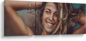 Tablou - Portretul unei femei tinere (cu ceas) (90x30 cm)