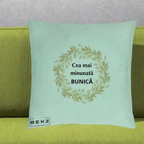 Cadou pentru Bunica - Perna Personalizata Cea Mai Minunata Bunica Coronita Frunze Acuarela, 40x40 cm, Verde Menta, Husa Detasabila, Perna Inclusa, BEKZ®